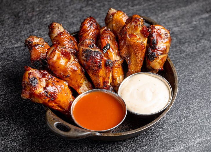 best-chicken-wings-in-Los-Angeles-Maple-Block.jpg