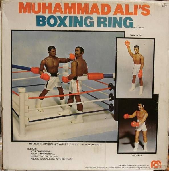 boxing-ring--mint-in-box--with-muhammad-ali---ken-norton---mego-p-image-253835-grande.jpg