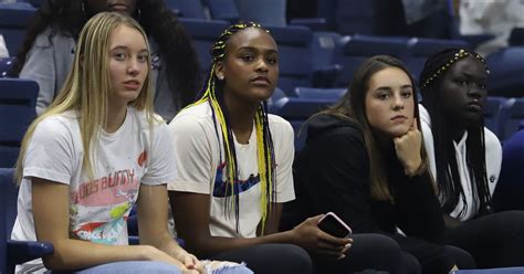 Paige,Nika,Aaliyah pre signing.jpeg