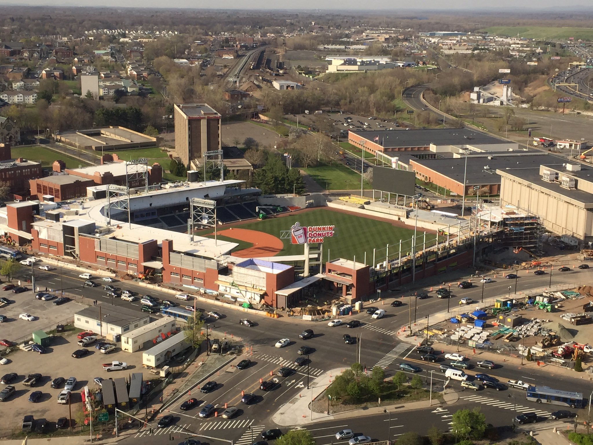 CgmYXdiWMAEzaNk.jpg:large