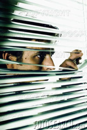 peeping_tom_MDBeL_16751.jpg
