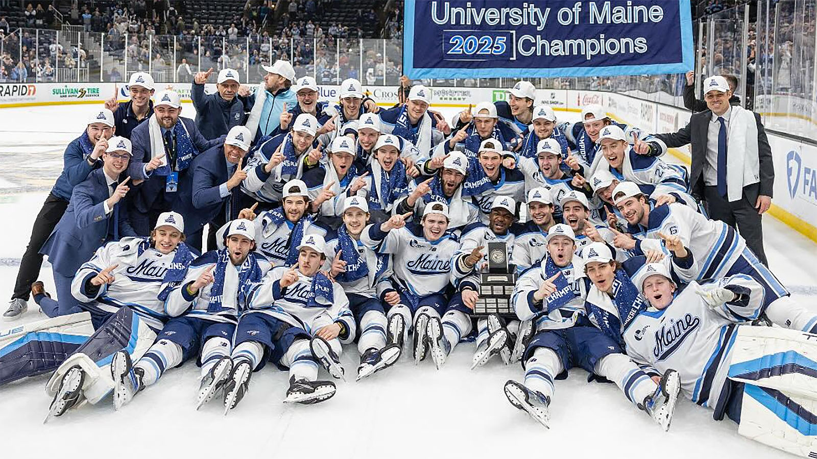 hockeyeastonline.com