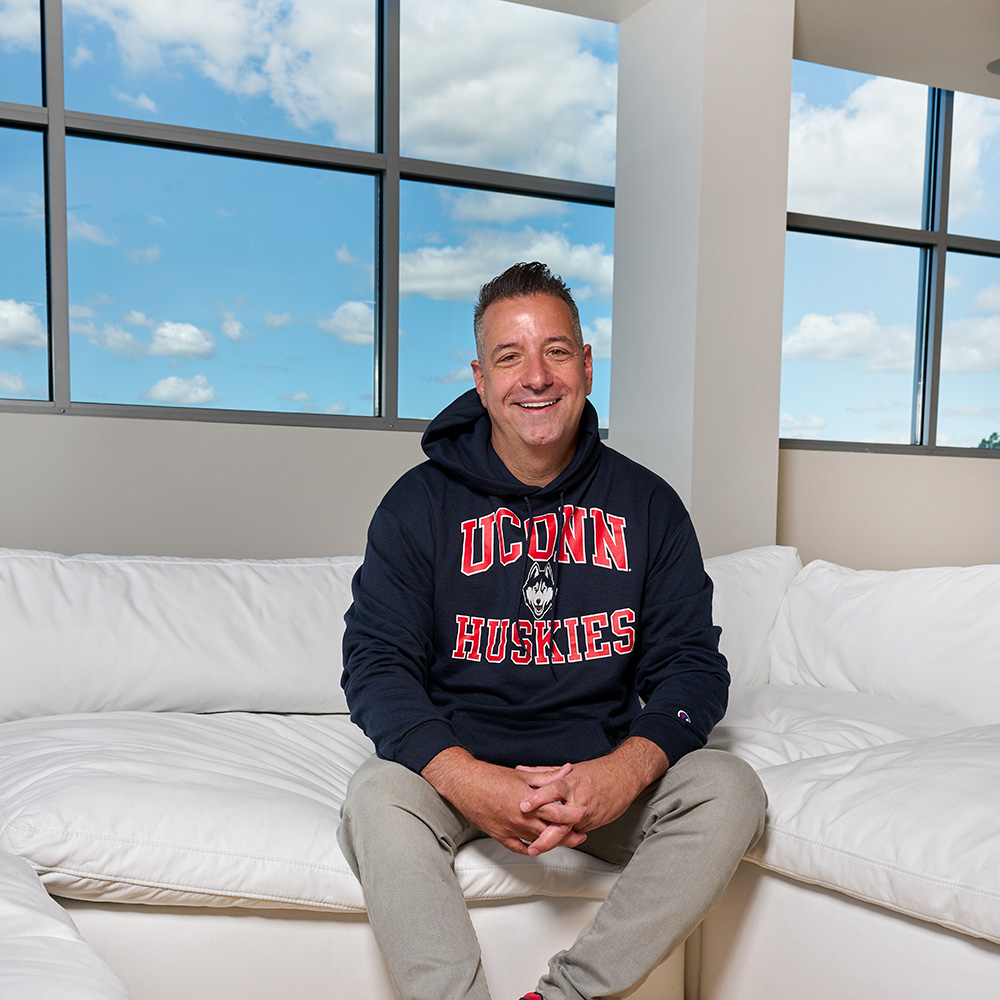 magazine.uconn.edu