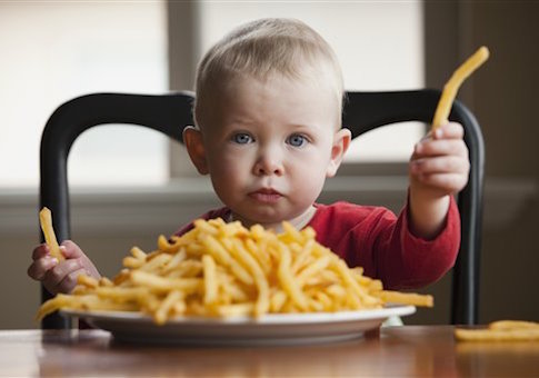 child-eating-fries.jpg