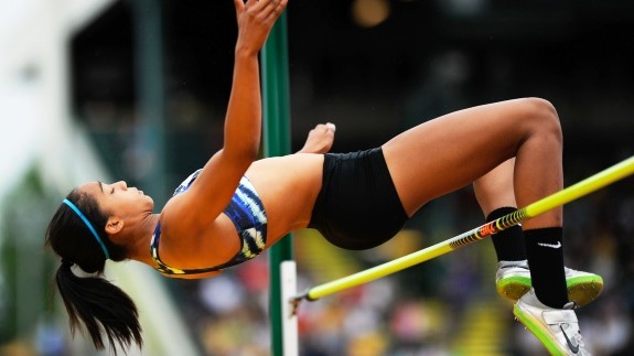 espnhs_2012_ot_gabby_williams_hj_pre_576x324.jpg