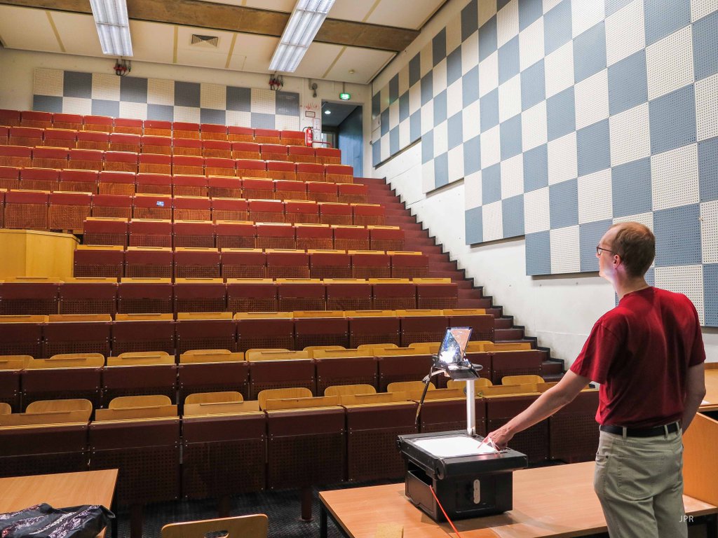 empty-classroom-with-jp-de-ruiter.jpg