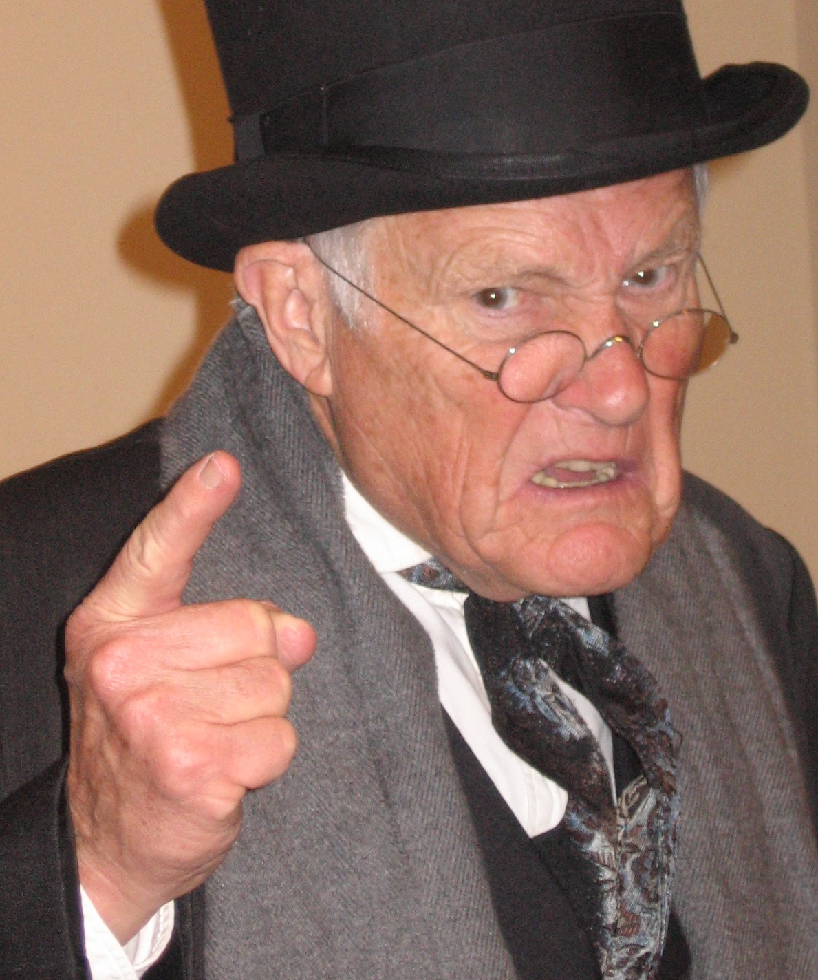angry-old-man-4.jpg