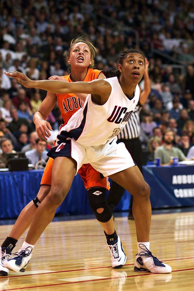 MooreJessica_playinglg.jpg
