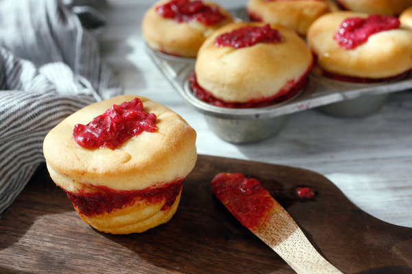 30COOKING-CRANBERRYROLLS2-articleLarge.jpg