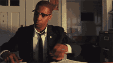 Denzel Upset GIFs | Tenor