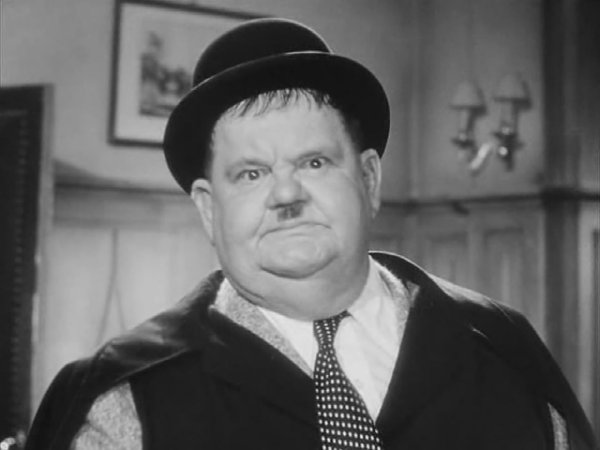 oliver_hardy___atoll_k.jpg