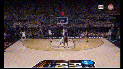 Karaban-blocks-a-3-before-half.gif