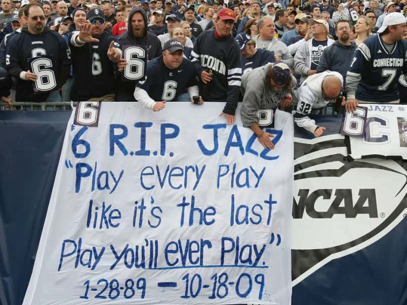 www.barstoolsports.com