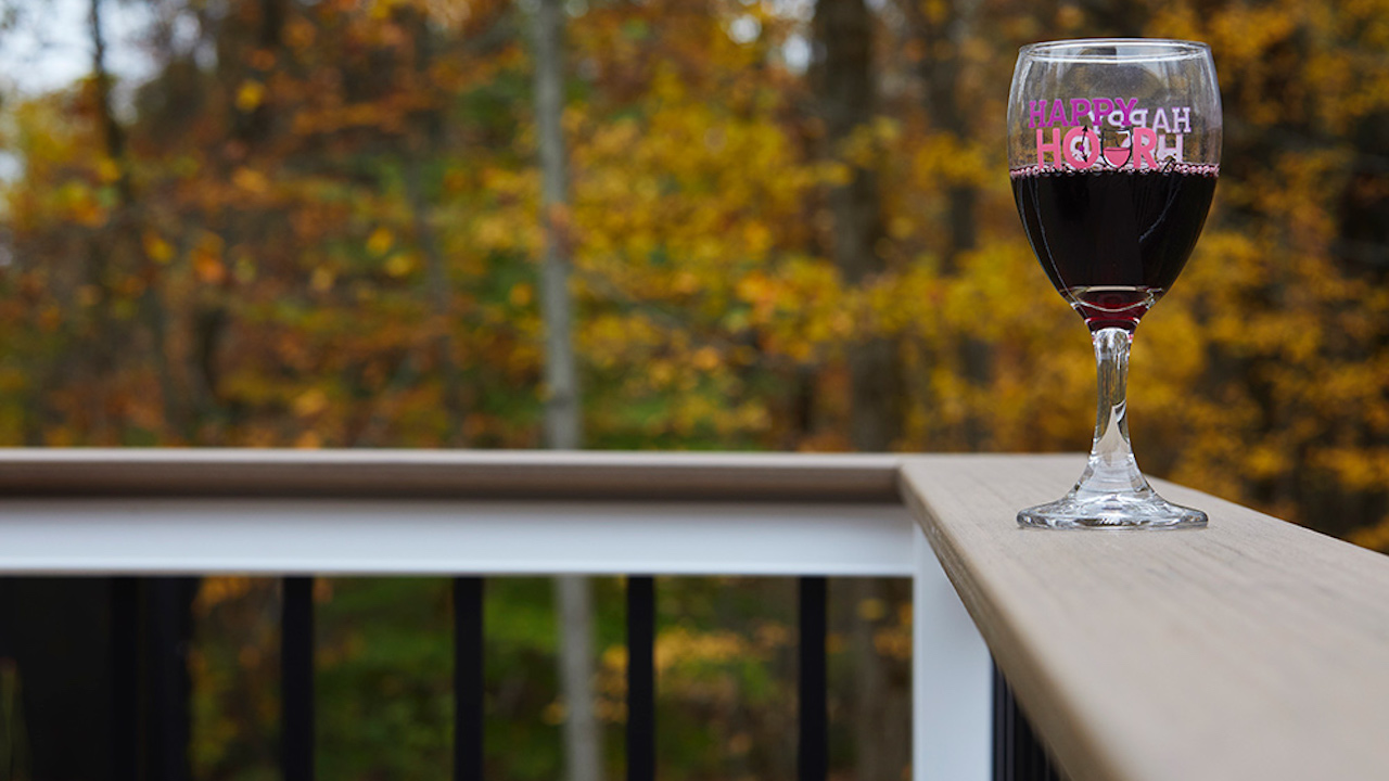 Weyerhaeuser-Drink-Rail-Beauty-Shot.jpg