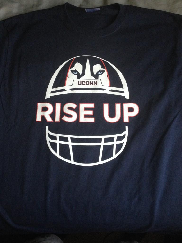 Bv5cLP7IgAEwoeE.jpg:large