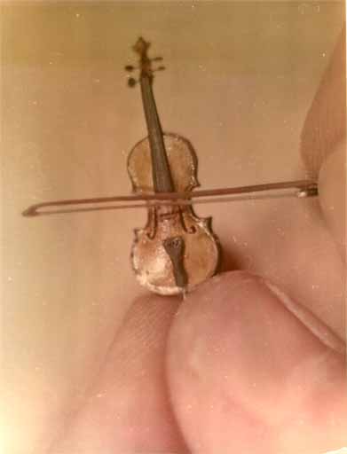 tiny-violin.jpg