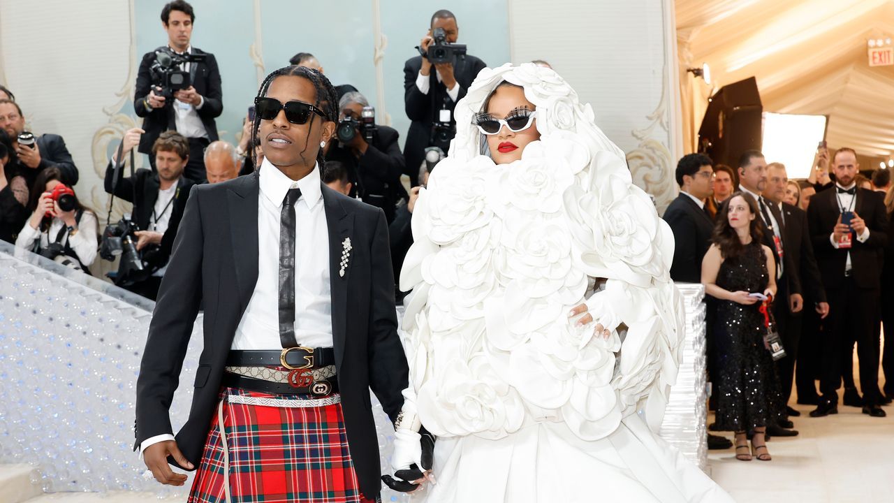 www.vogue.com