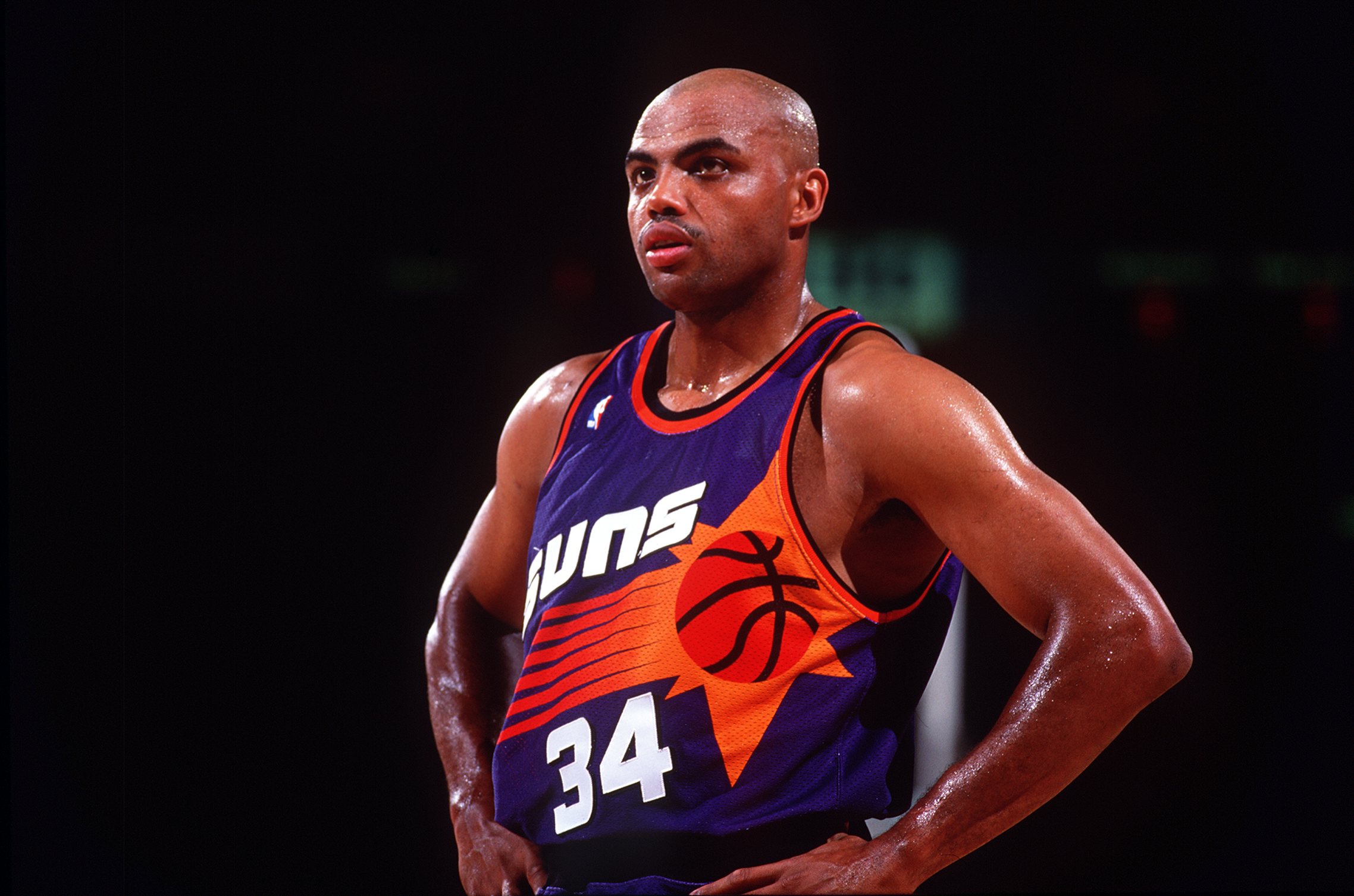 8 May 1994:  Charles Barkley of the Phoenix Suns during the Suns versus Denver Nuggets game at the McNicoles Arena in Denver, Colorado.  Mandatory Credit: Tim Defrisco/Allsport
