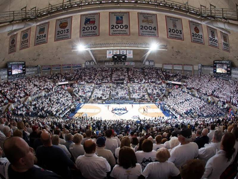 uconn_women_game_pano-1515448530-9409.jpg