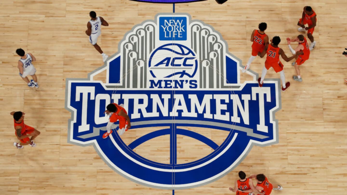 insidetheloudhouse.com