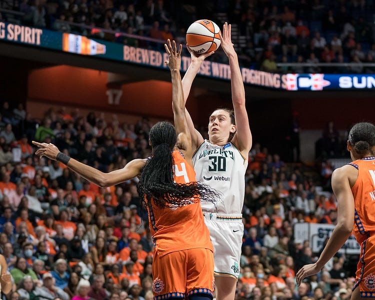 herhoopstats.substack.com