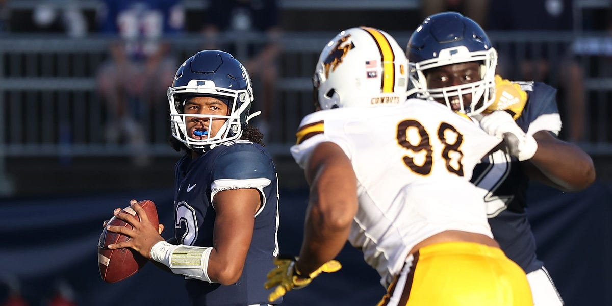 uconnhuskyfootball.substack.com