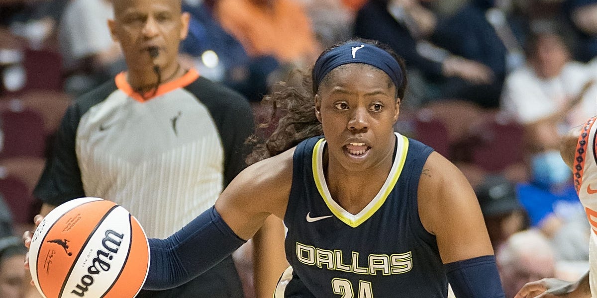 herhoopstats.substack.com