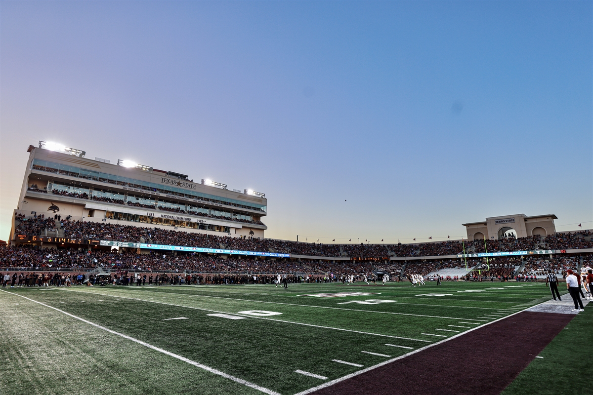 www.texasfootball.com